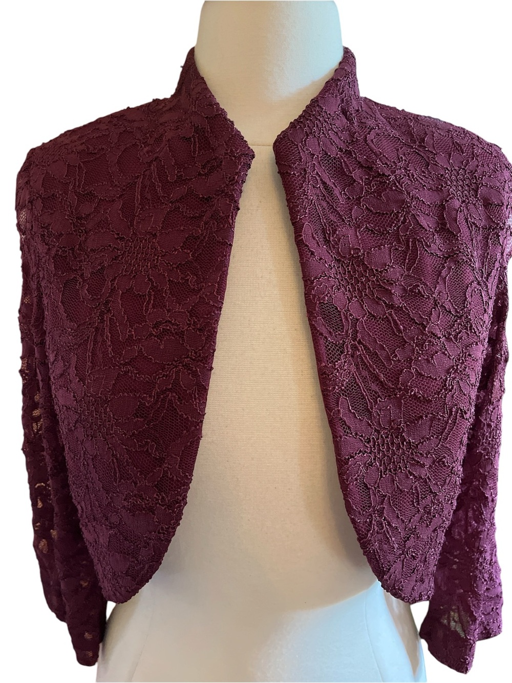 R&M Richards Burgundy Lace Open-Front Bolero Shrug crop jacket Size 8P